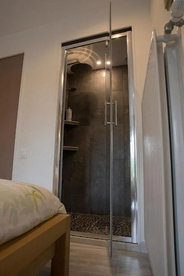 Agreable Logement Independant Avec Veranda Vienne  Apartment Vienne (Isere)