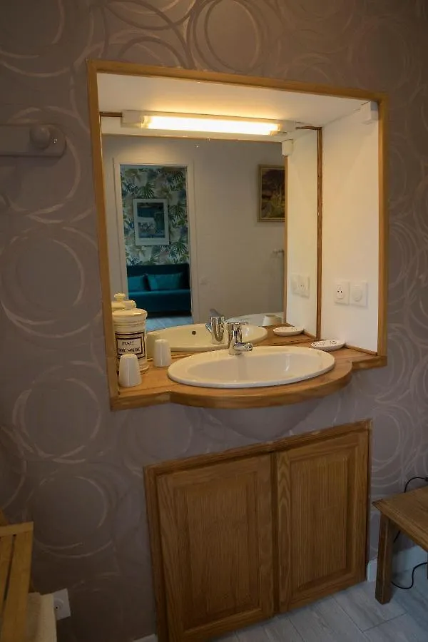 Apartment Agreable Logement Independant Avec Veranda Vienne