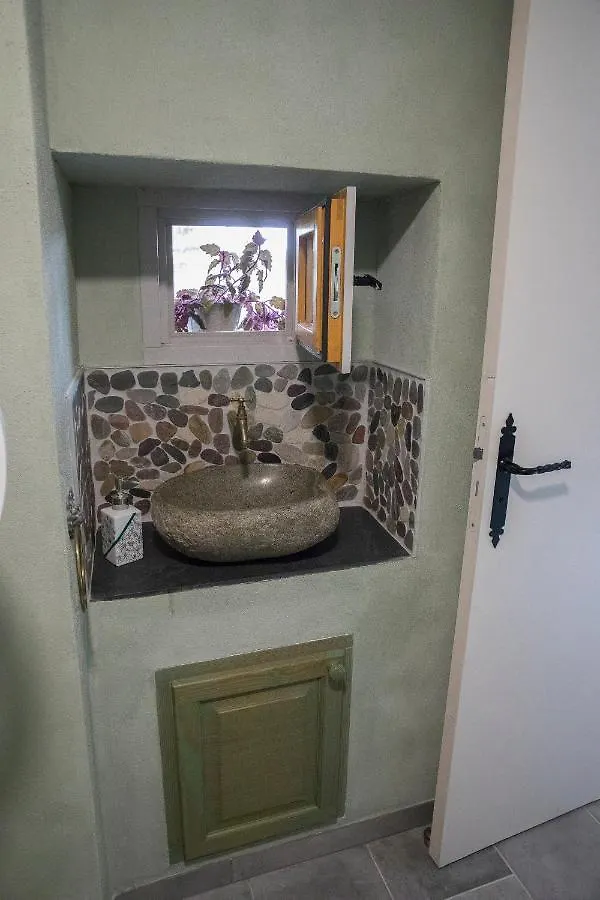 Apartment Agreable Logement Independant Avec Veranda Vienne