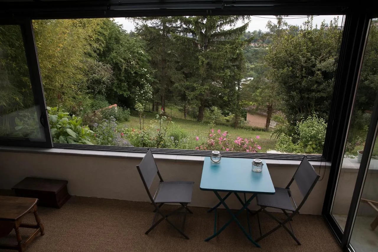Agreable Logement Independant Avec Veranda Vienne